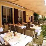 Du Fin Chapon - Dordogne Hotel