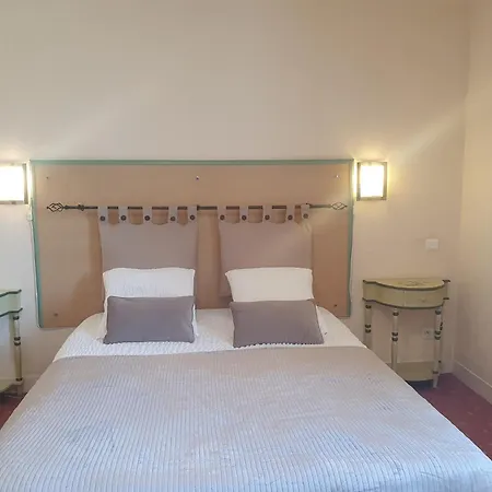 Hotel Auberge Du Fin Chapon 2*