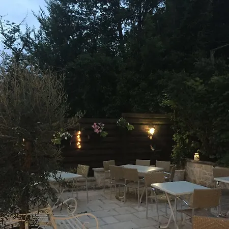 Du Fin Chapon - Dordogne Hotel 2*