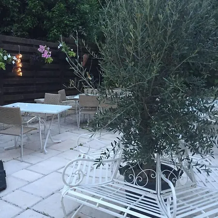 Hotel Du Fin Chapon - Dordogne 2*